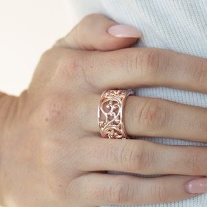 ❤️🔥5/$25❤️🔥❤️🔥 Di-Vine Design Rose Gold Ring